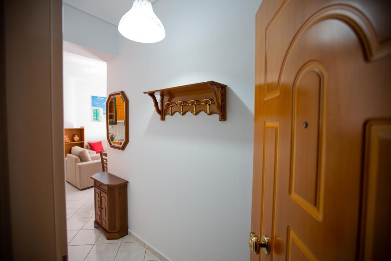 Poly'S Charming Home - City Center & Near The Beach 2Bedroom Apartment Nafpaktos エクステリア 写真