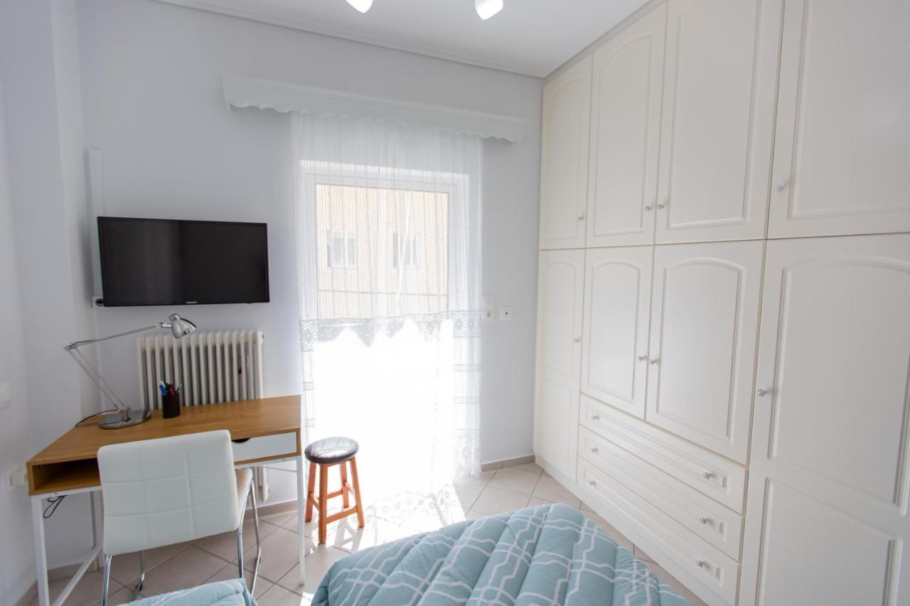Poly'S Charming Home - City Center & Near The Beach 2Bedroom Apartment Nafpaktos エクステリア 写真